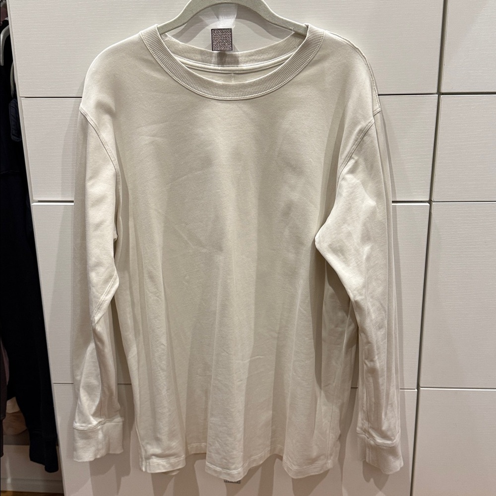 Lululemon Athletica Cream Long Sleeve Shirt